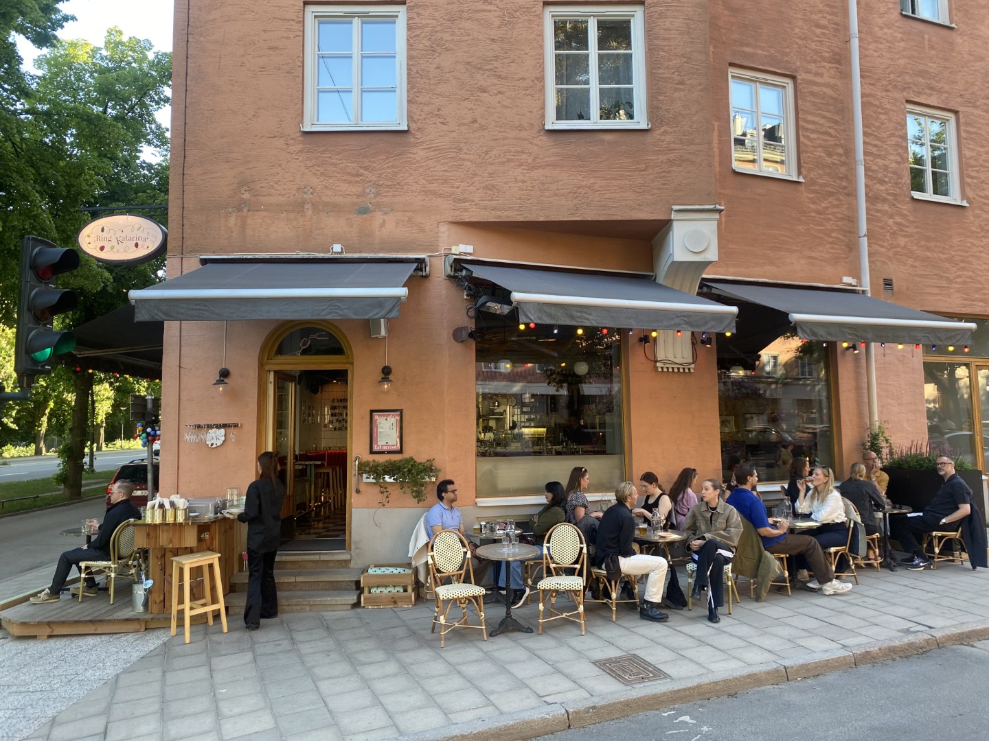 bar med uteservering södermalm